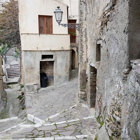 La Portella Quiet Апартаменты Oriolo (Calabria)