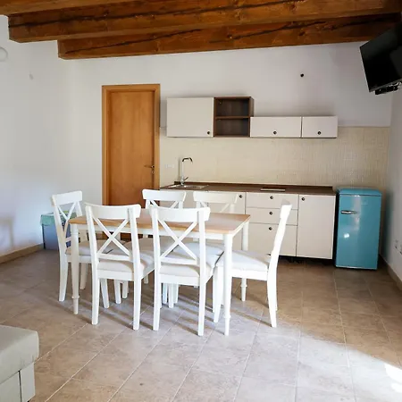 Apartman La Portella Quiet Oriolo